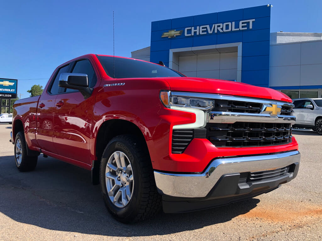 2023 Chevrolet Silverado 1500 LT Double Cab RWD