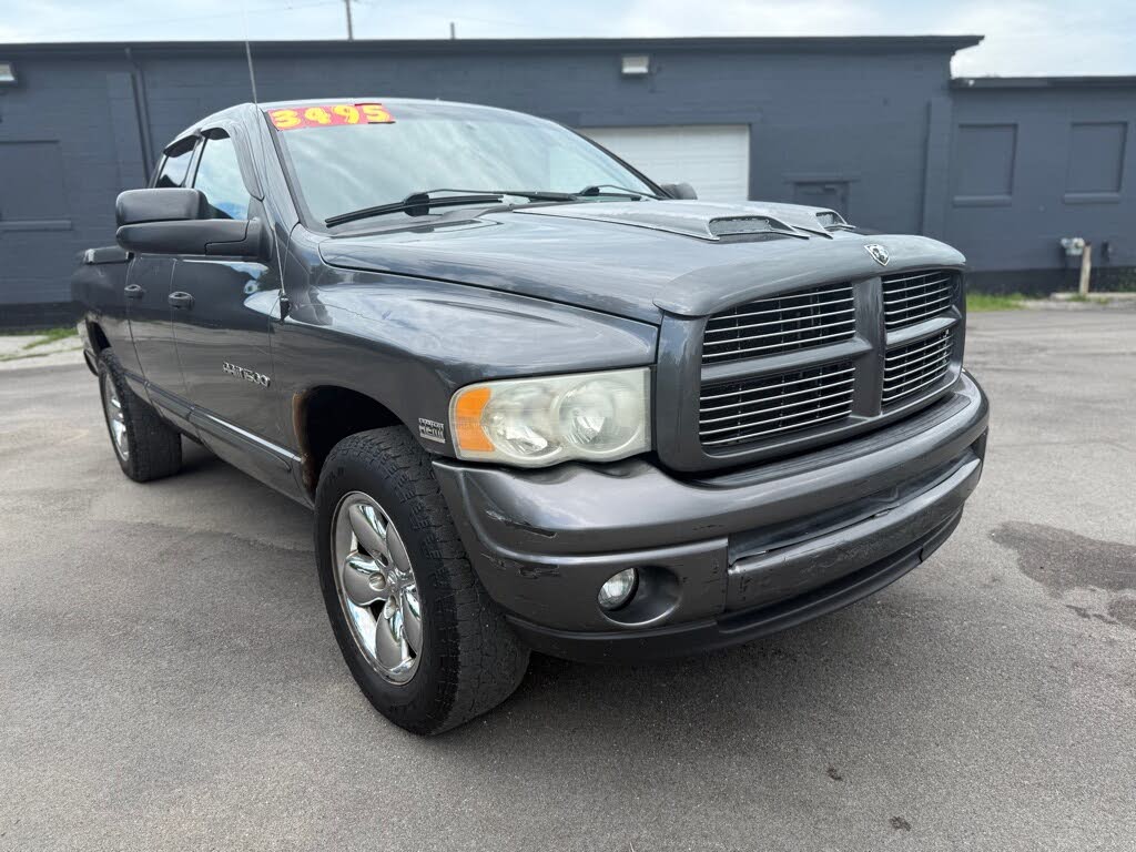 2004 Dodge RAM 1500 ST Quad Cab 4WD
