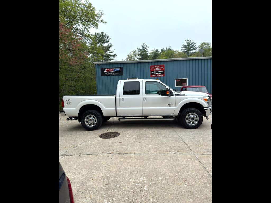 2014 Ford F-350 Super Duty Lariat Crew Cab 4WD