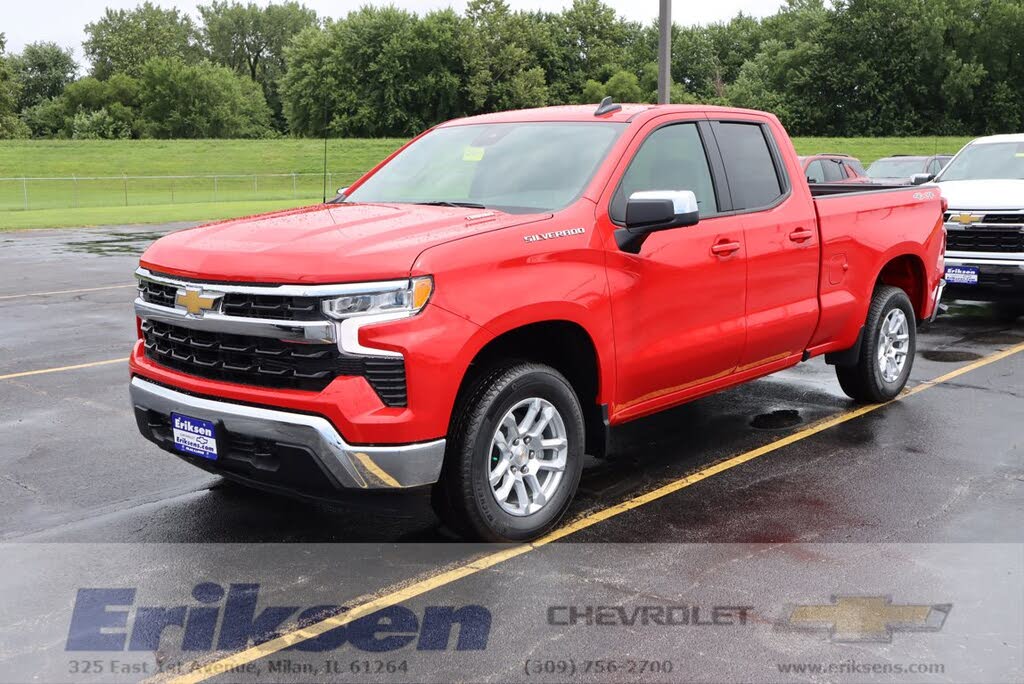 2025 Chevrolet Silverado 1500 LT Double Cab 4WD