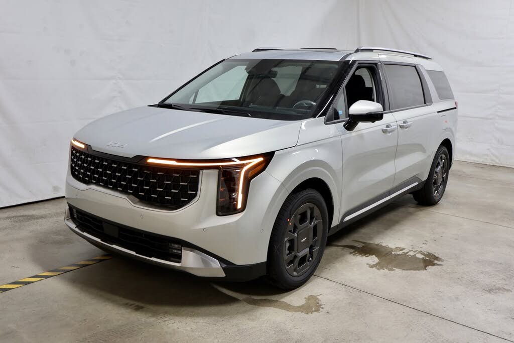 2026 Kia Carnival Hybrid SX FWD