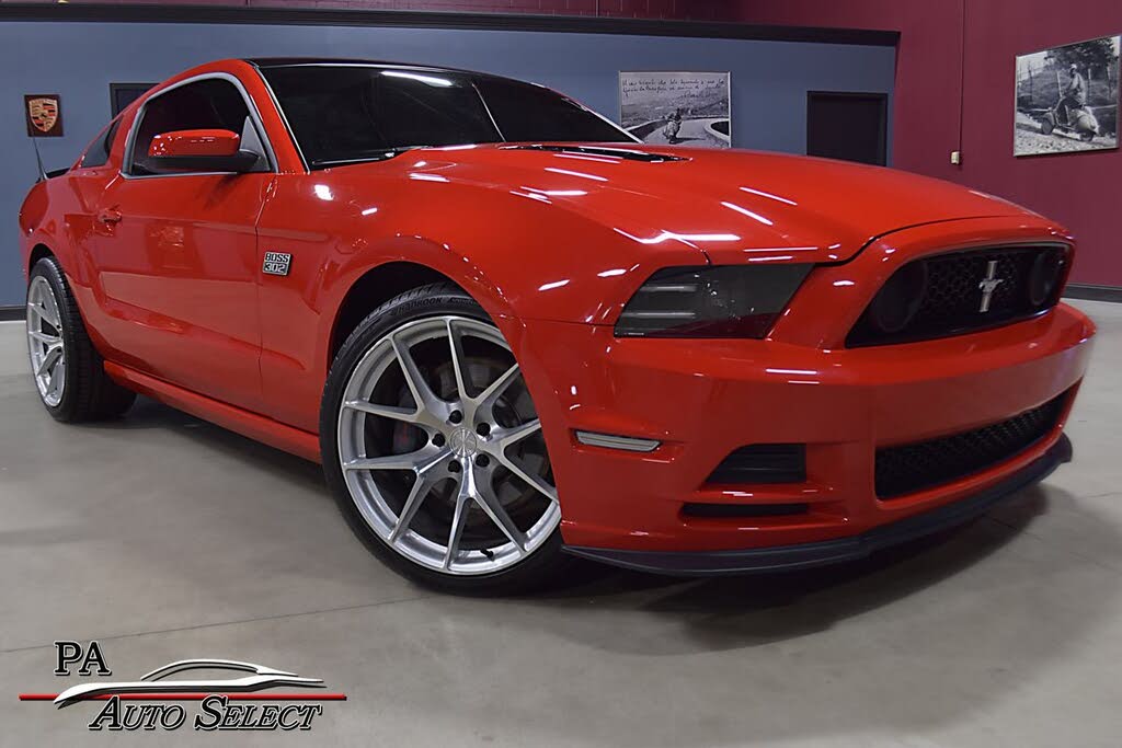 2013 Ford Mustang Boss 302 Coupe RWD