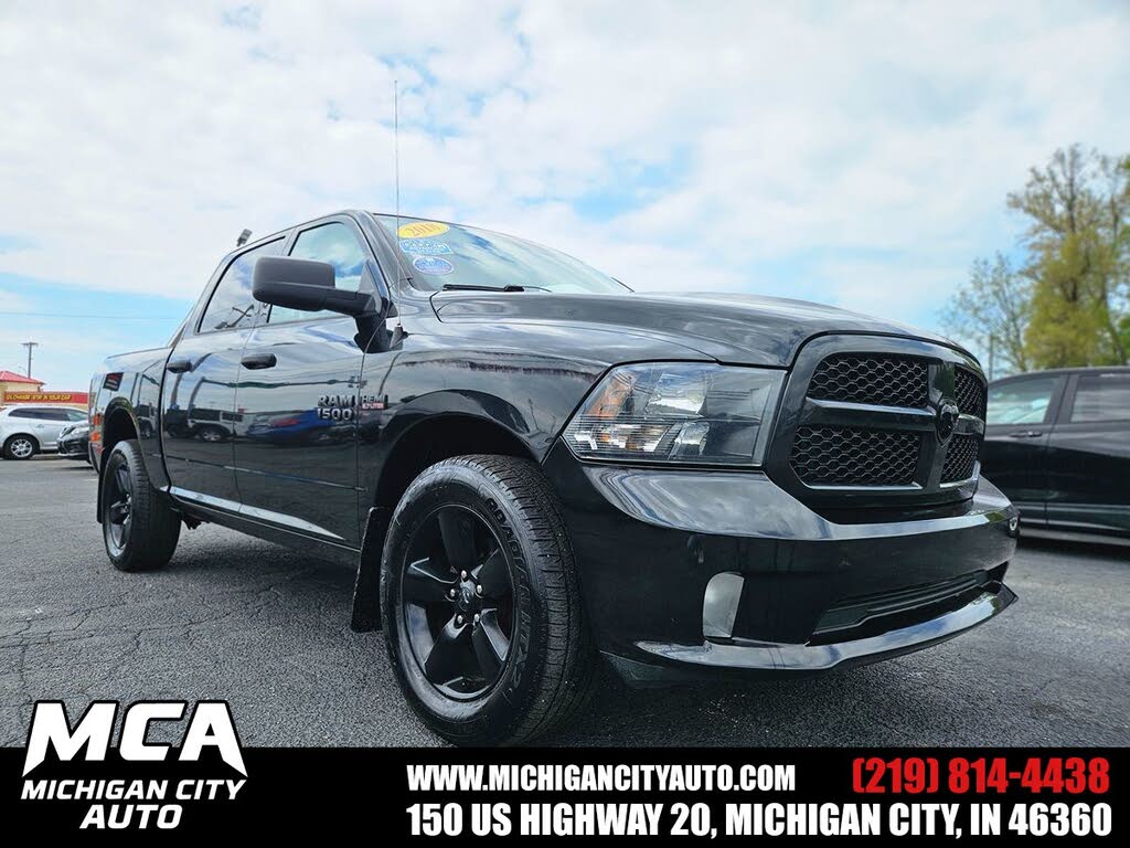 2018 RAM 1500 Express Crew Cab 4WD