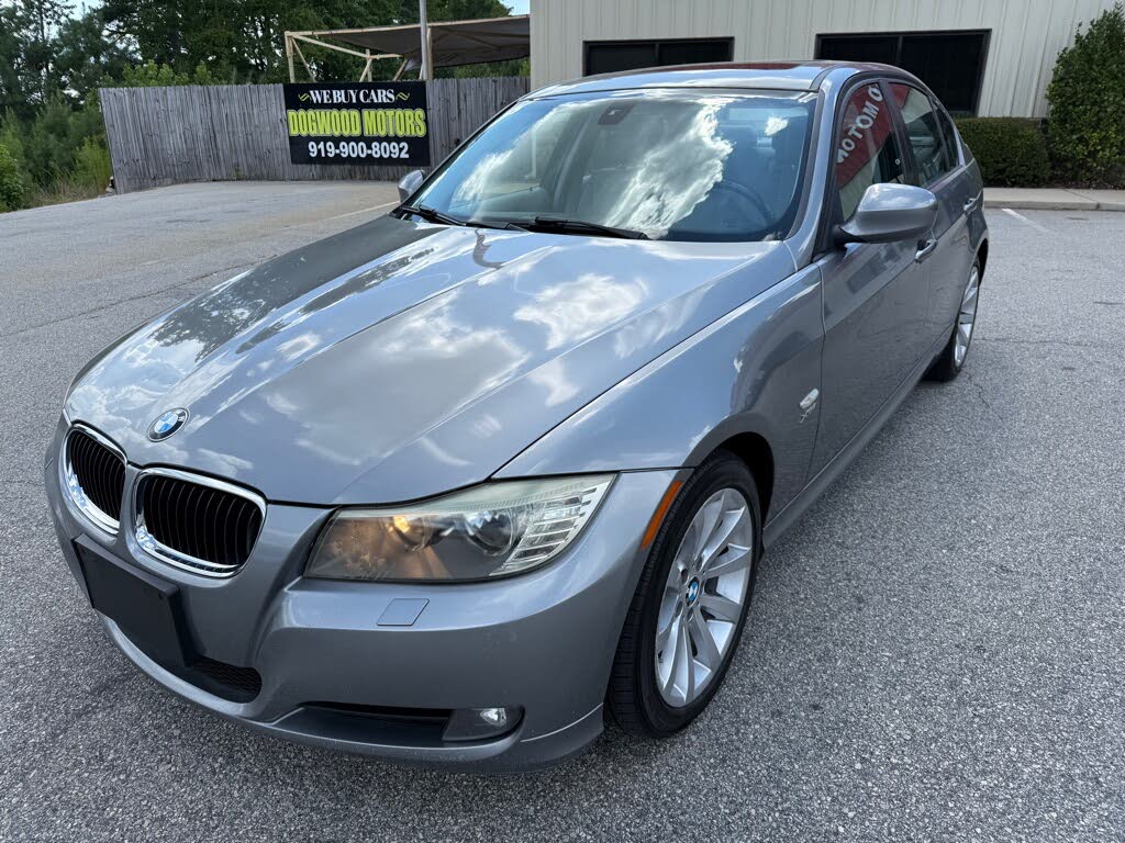 2011 BMW 3 Series 328i xDrive Sedan AWD