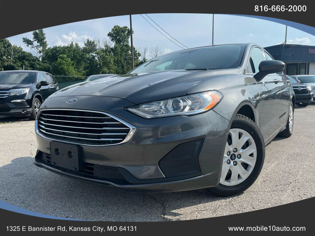 2019 Ford Fusion S