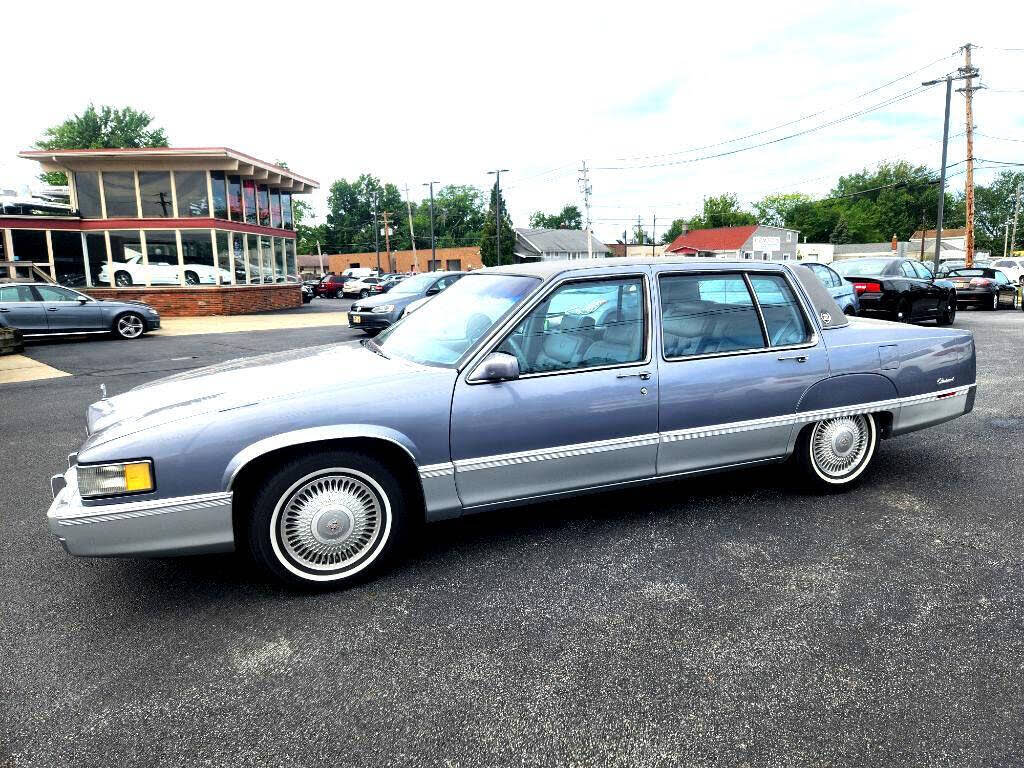 1990 Cadillac Fleetwood Sedan FWD