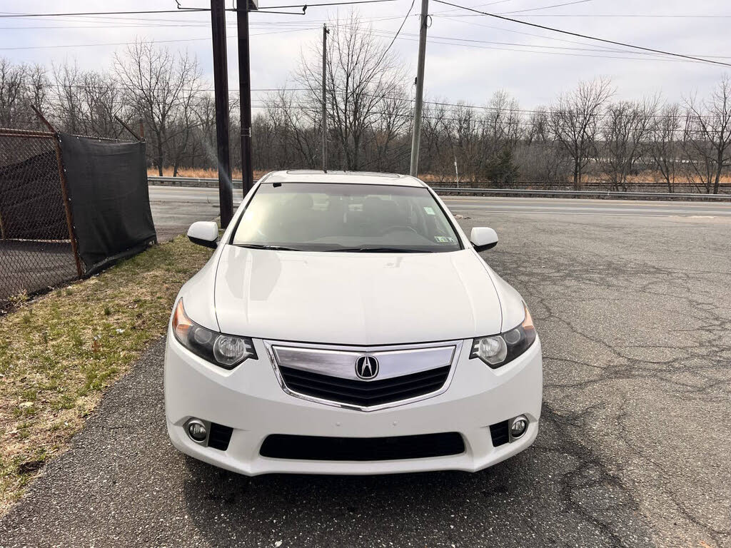 2013 Acura TSX Sedan FWD with Technology Package