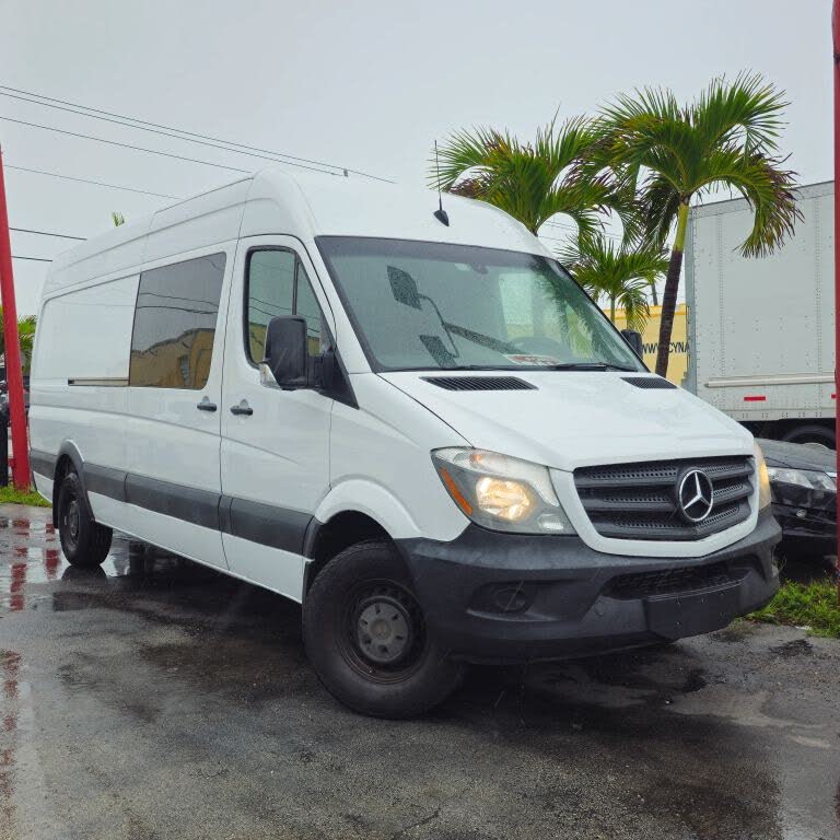 2017 Mercedes-Benz Sprinter Cargo 2500 170 V6 High Roof RWD
