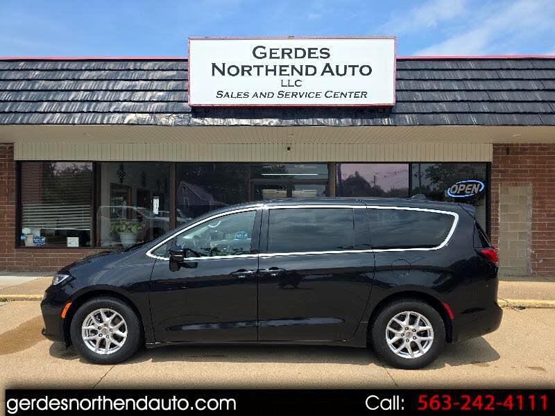 2024 Chrysler Pacifica Touring L FWD