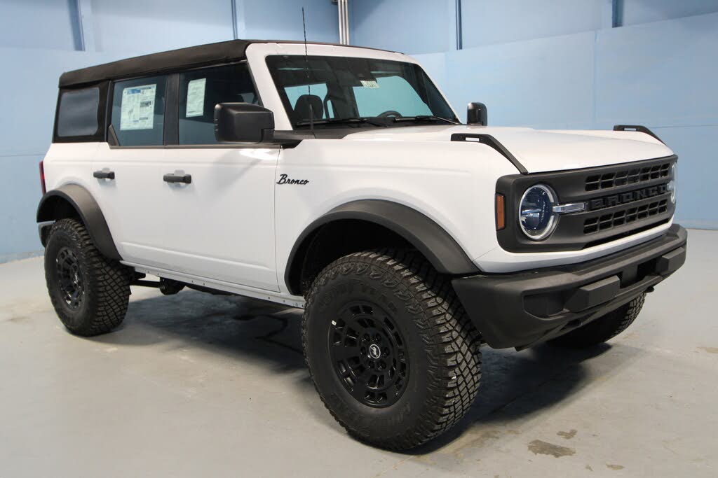 2025 Ford Bronco 4-Door 4WD