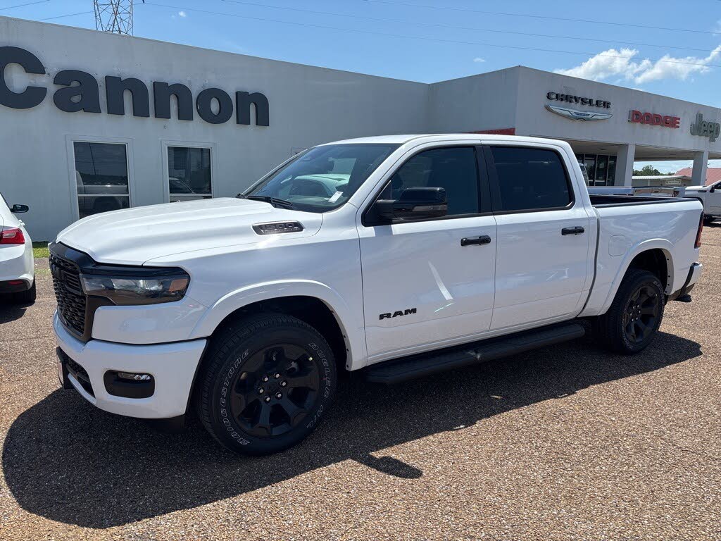 2026 RAM 1500 Big Horn Crew Cab 4WD