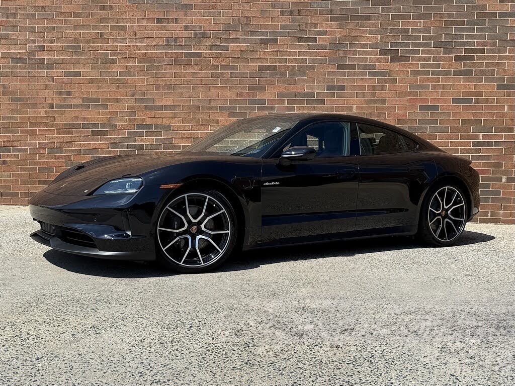 2025 Porsche Taycan 4 Sedan AWD