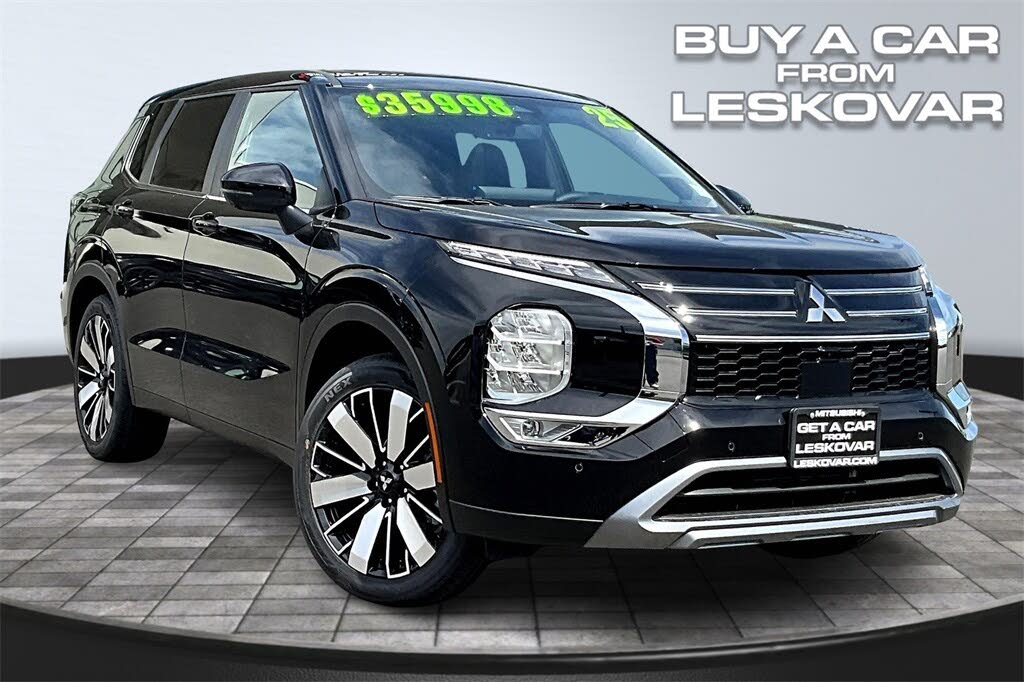 2025 Mitsubishi Outlander SE FWD