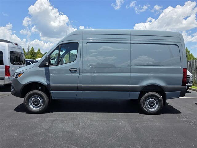 2025 Mercedes-Benz Sprinter