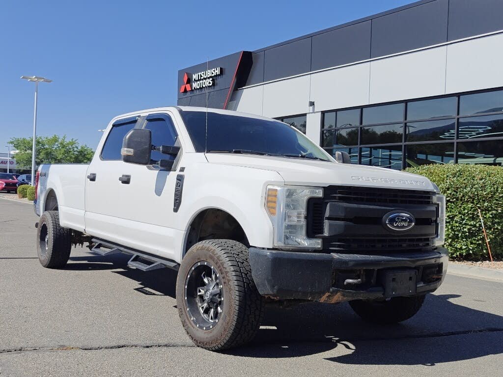 2019 Ford F-250 Super Duty XL Crew Cab LB 4WD