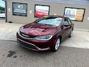 Chrysler 200 Limited Sedan FWD