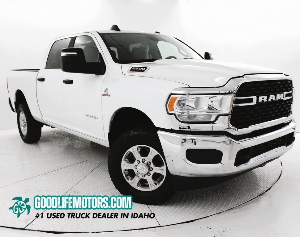 2023 RAM 2500 Big Horn Crew Cab 4WD