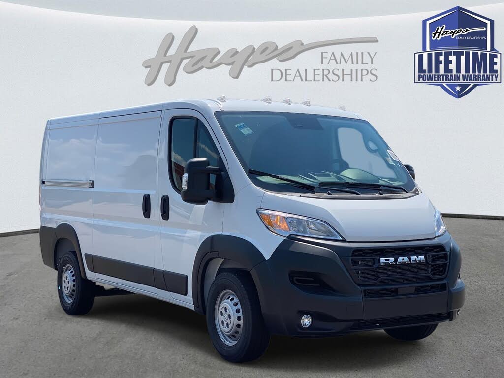 2025 RAM ProMaster 1500 Tradesman 136 Low Roof Cargo Van FWD