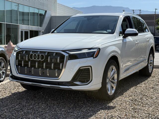 2025 Audi Q7 quattro Premium Plus 45 TFSI