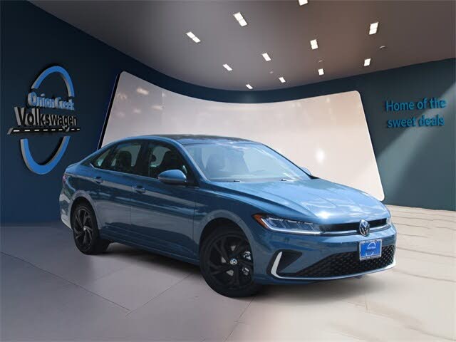 2025 Volkswagen Jetta SE FWD