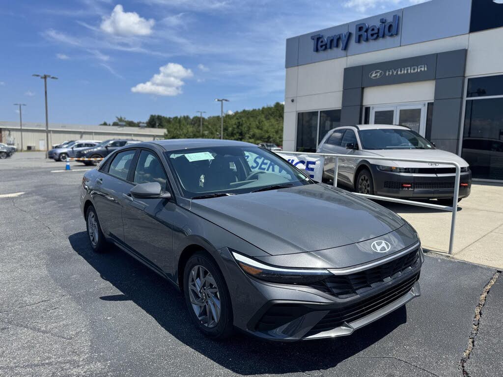 2025 Hyundai Elantra Hybrid Blue FWD