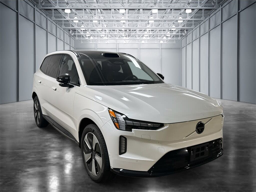 2025 Volvo EX90 Twin Plus 7-Passenger eAWD