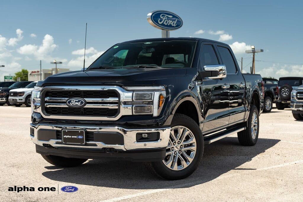 2025 Ford F-150 Lariat SuperCrew 4WD