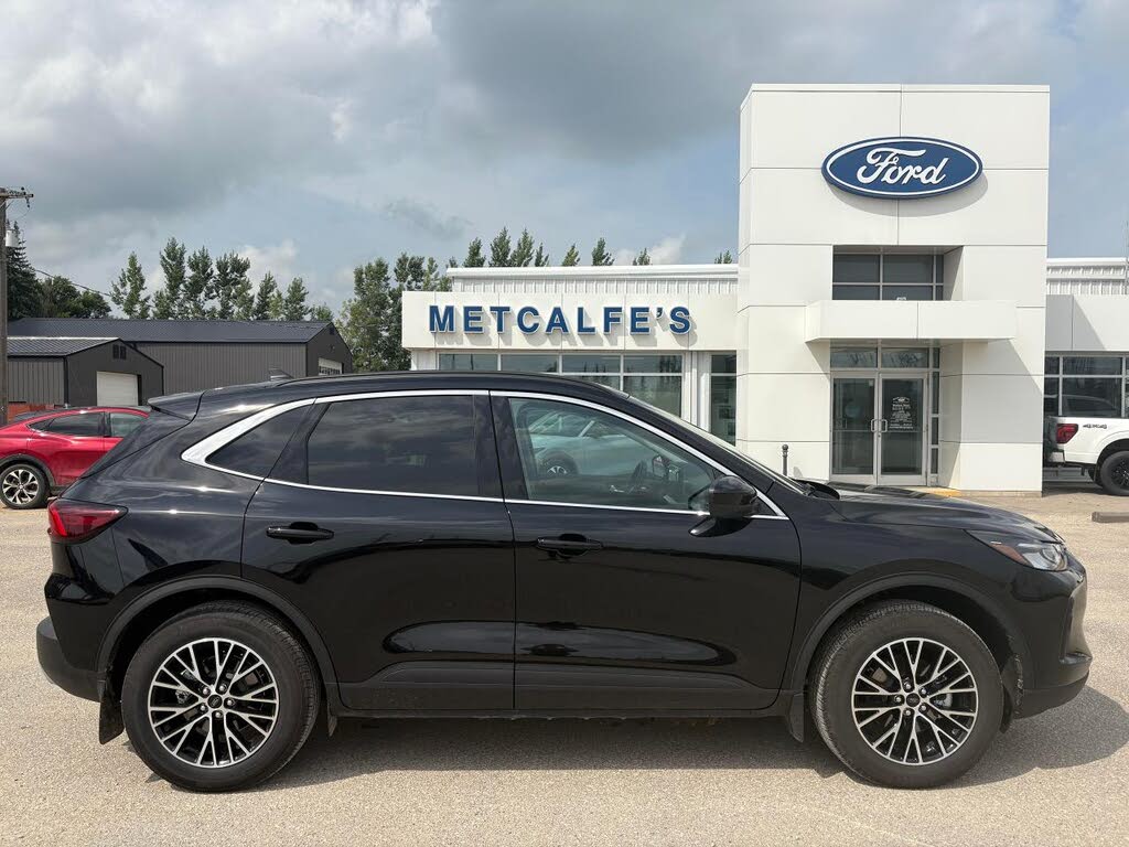 2025 Ford Escape Hybrid Plug-in FWD