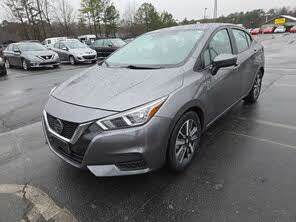 Nissan Versa SV FWD