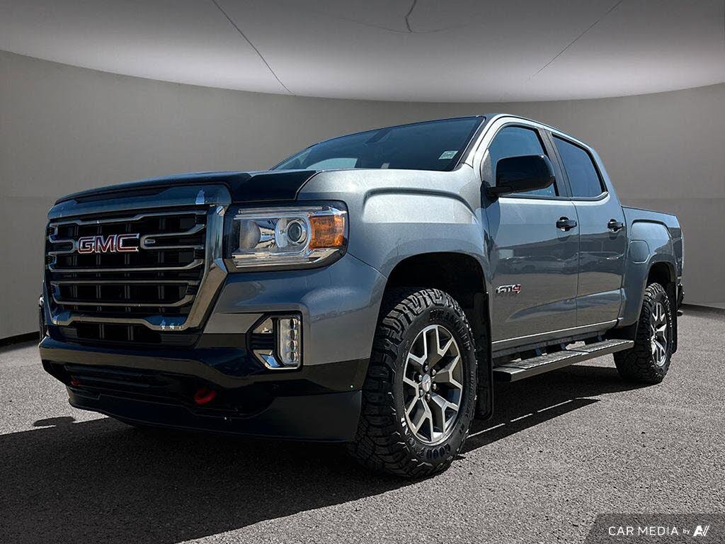 2022 GMC Canyon AT4 Crew Cab 4WD with Cloth