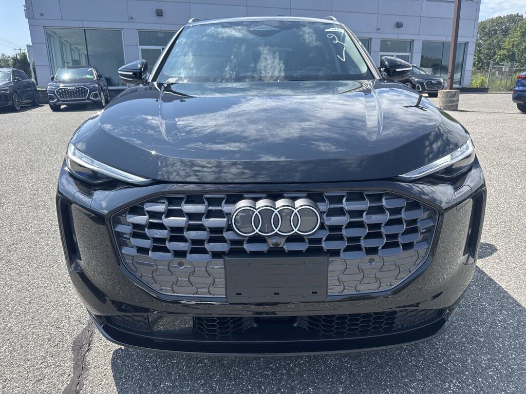 2025 Audi Q5 quattro Premium Plus 40 TFSI