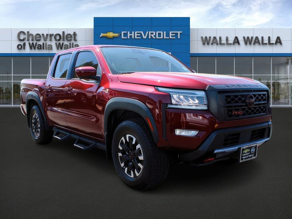 2024 Nissan Frontier PRO-4X Crew Cab 4WD