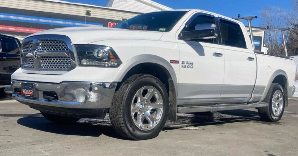 2015 RAM 1500 Laramie Crew Cab 4WD