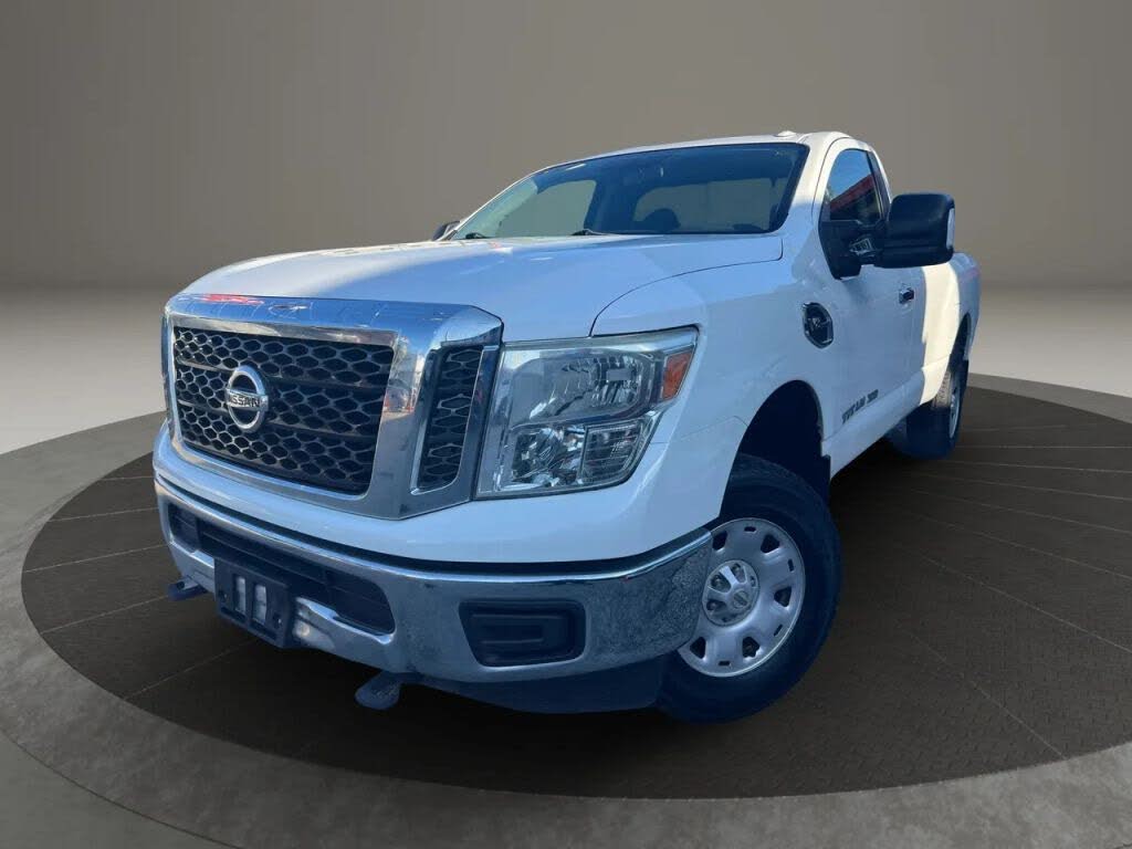 2017 Nissan Titan