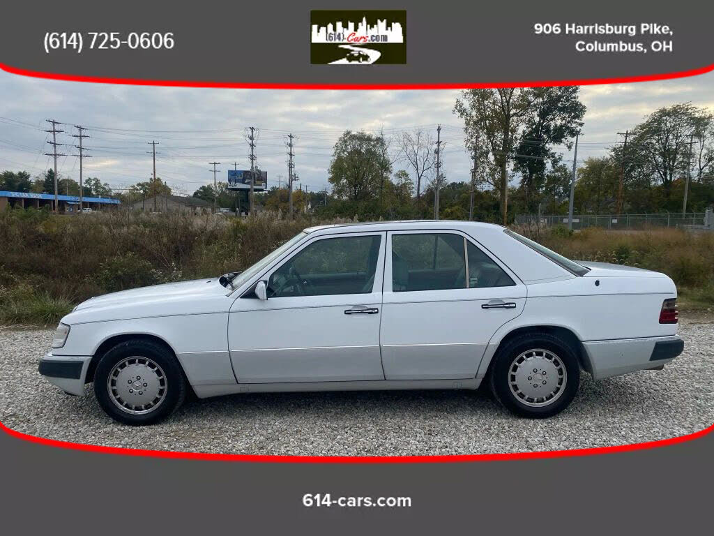 1993 Mercedes-Benz 300-Class 4 Dr 300D Turbodiesel Sedan