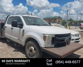 Ford F-350 Super Duty XL Crew Cab LB DRW RWD