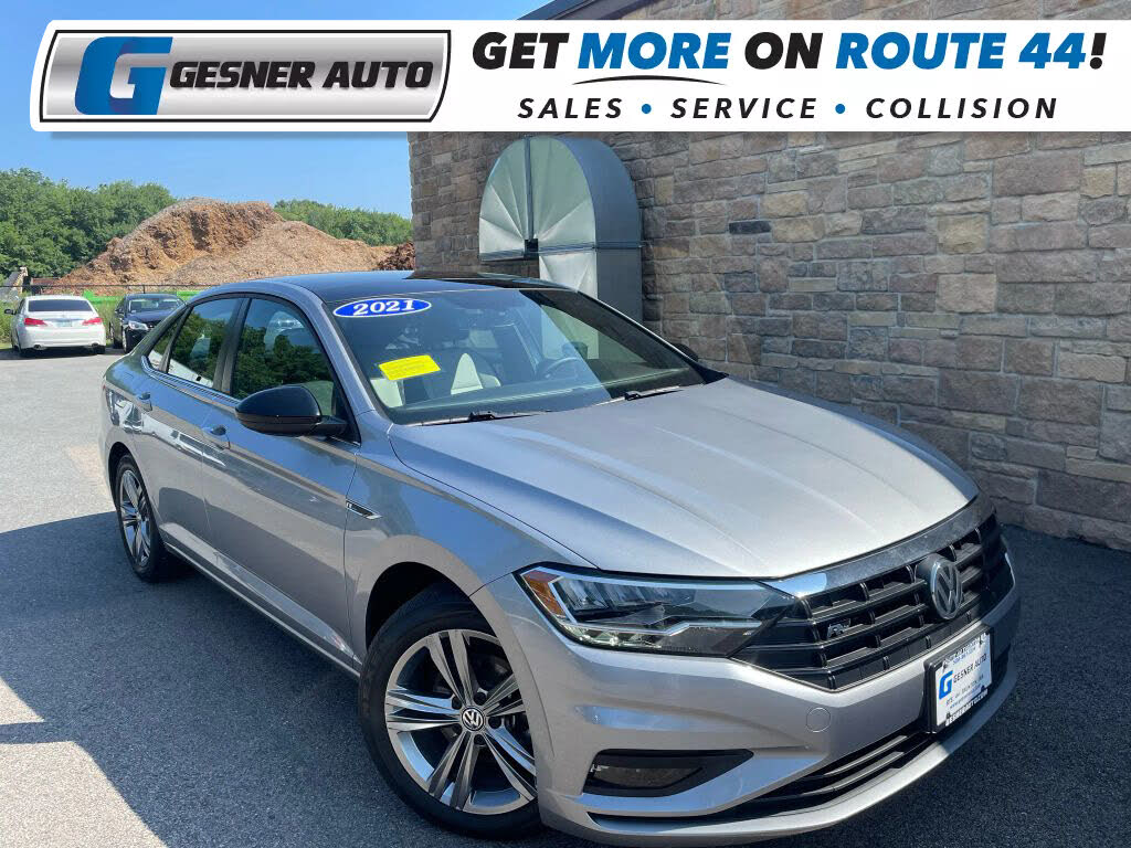 2021 Volkswagen Jetta R-Line FWD