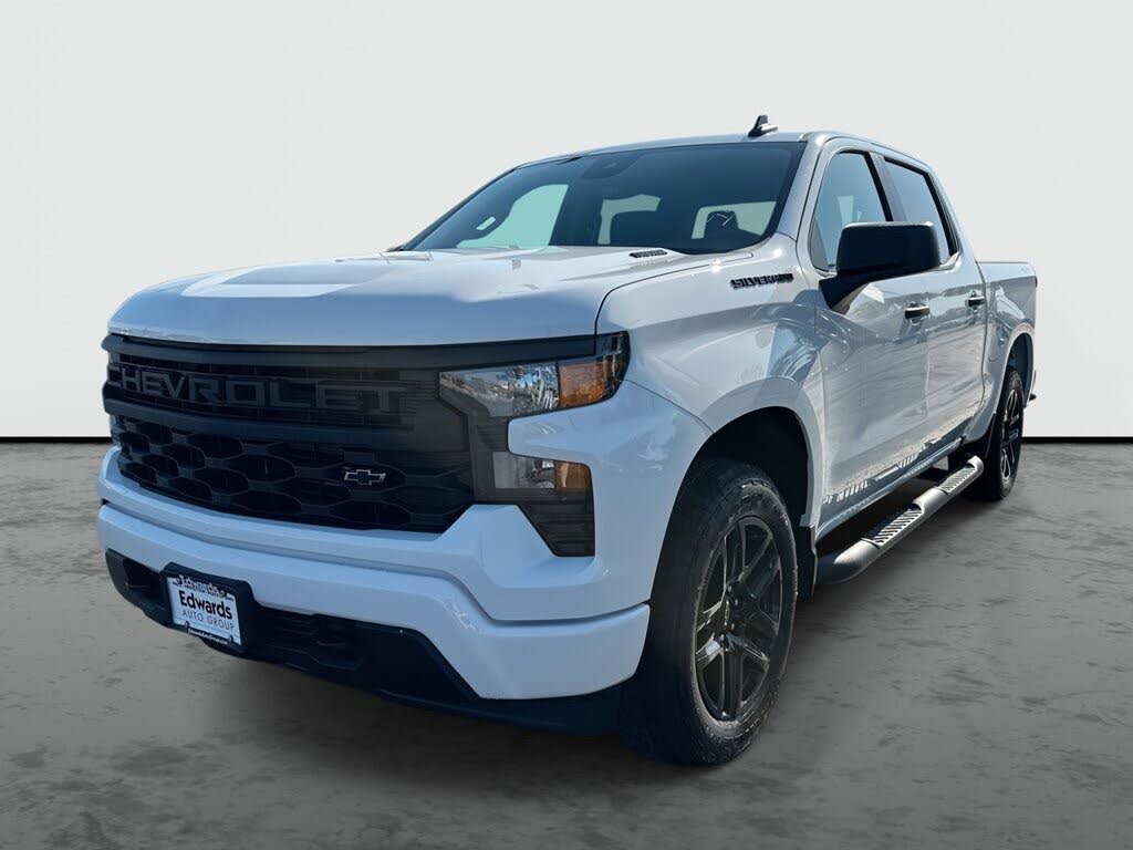2026 Chevrolet Silverado 1500 Custom Crew Cab 4WD
