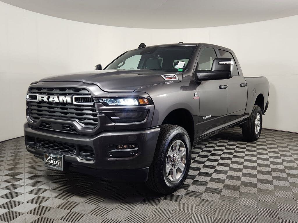 2025 RAM 2500 Big Horn Crew Cab 4WD
