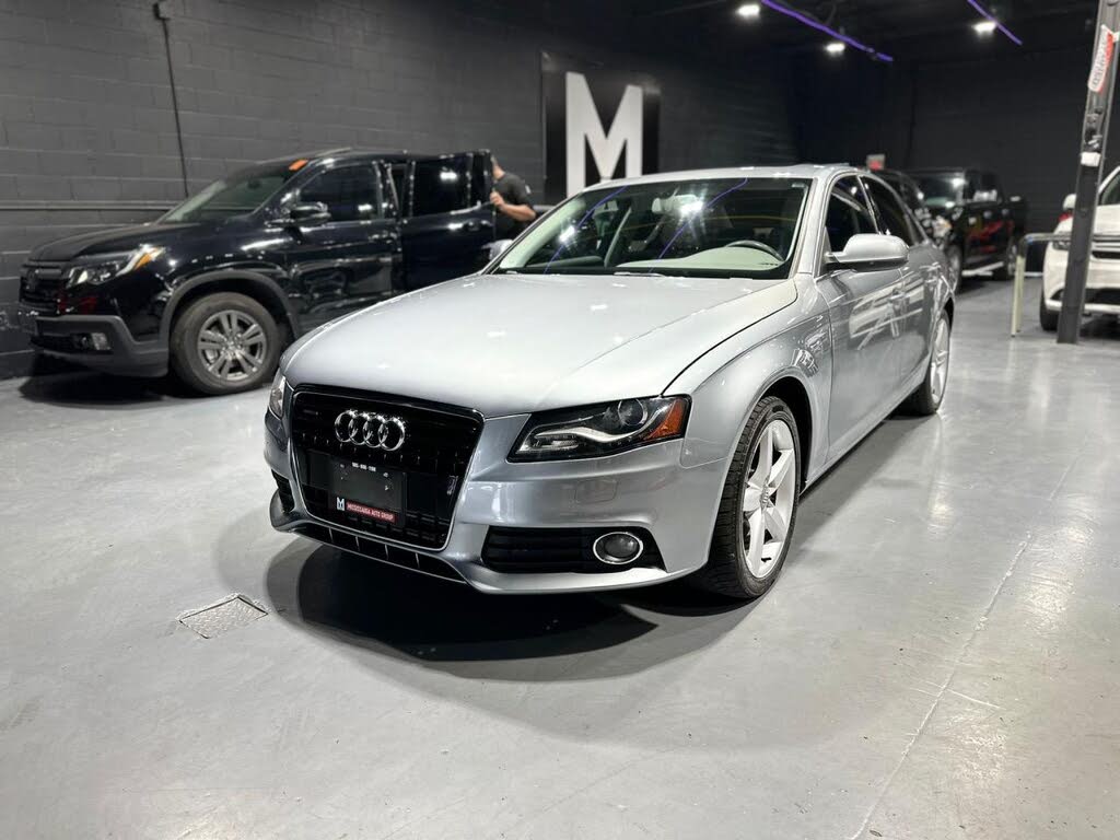 Audi A4 2.0T quattro Premium AWD 2010