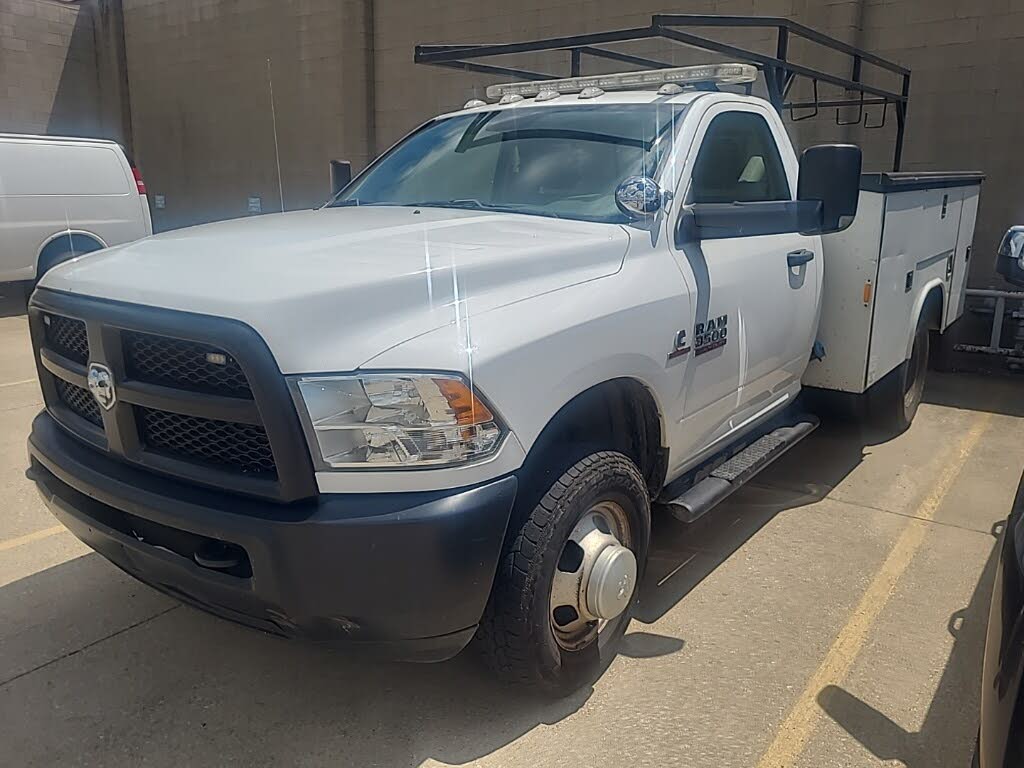 2016 RAM 3500 Chassis Tradesman 4WD