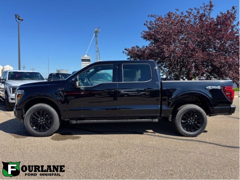 Ford F-150 Lariat SuperCrew 4WD 2025