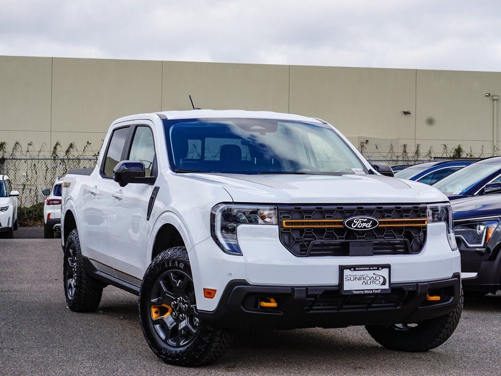 2025 Ford Maverick Tremor SuperCrew AWD