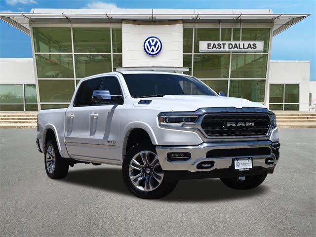 2024 RAM 1500 Limited Crew Cab 4WD
