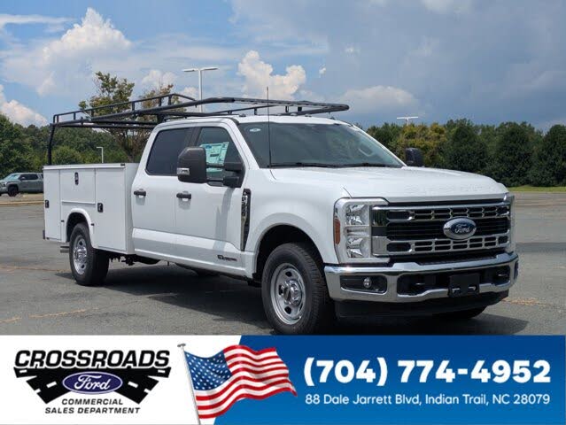 2025 Ford F-350 Super Duty Chassis XL Crew Cab RWD