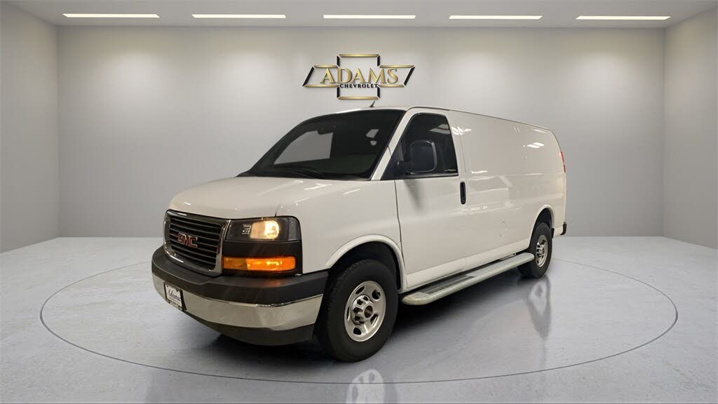 2022 GMC Savana Cargo 2500 RWD