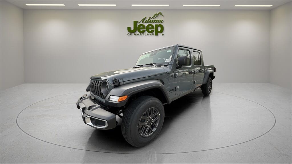 2025 Jeep Gladiator Sport S Crew Cab 4WD