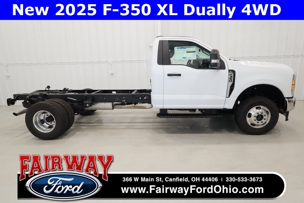 2025 Ford F-350 Super Duty Chassis XL Regular Cab DRW 4WD