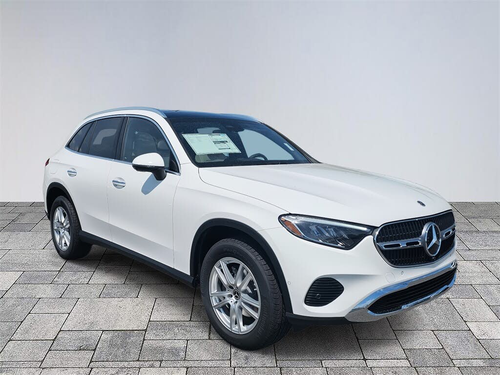 2025 Mercedes-Benz GLC 300 RWD