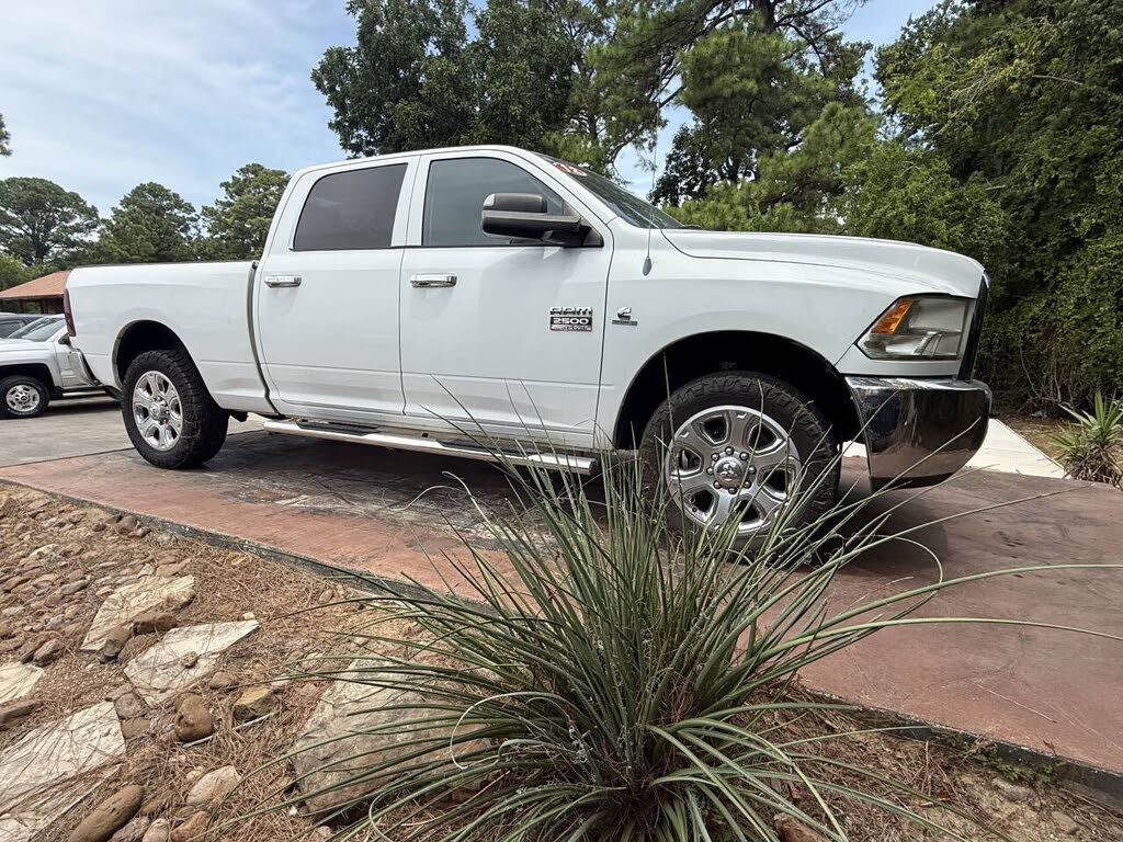2012 RAM 2500 ST Crew Cab